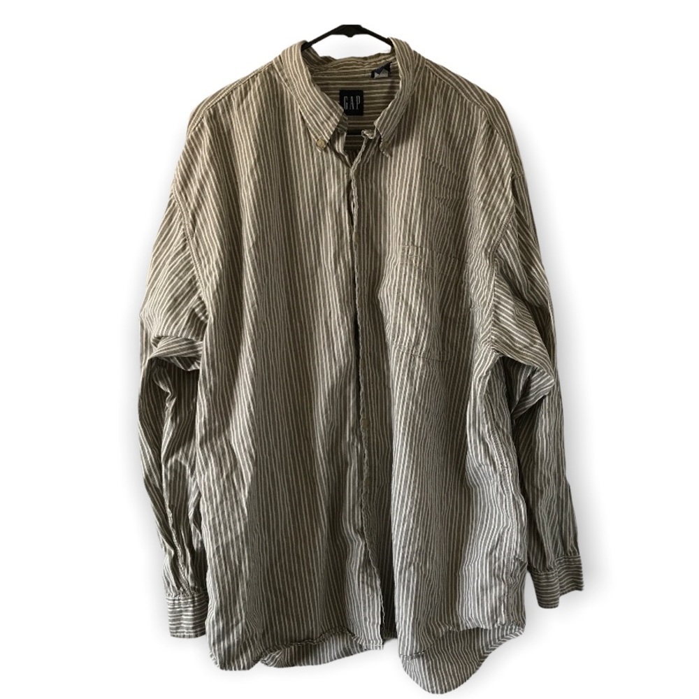 Gap 100% cotton mens stripe long sleeve button down shirt